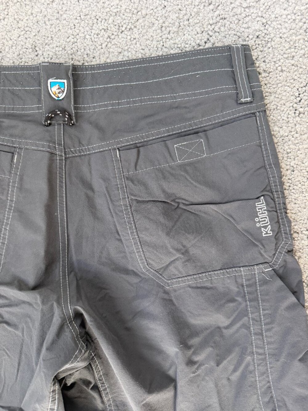 KUHL Renegade Hiking Trail Cargo Shorts Dark Slate Grey Khaki Men's Size 36 -EUC - Picture 8 of 9